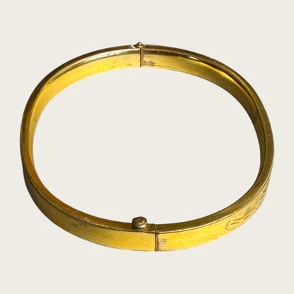 Vintage 14KT Gold-Filled Engraved Hinged Bangle Bracelet – Floral Scrollwork – 7 Inch