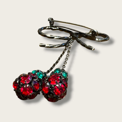Vintage 1950s Austrian Crystal Bow Brooch with Dangling Fruit Clusters – Ruby & Emerald Rhinestones