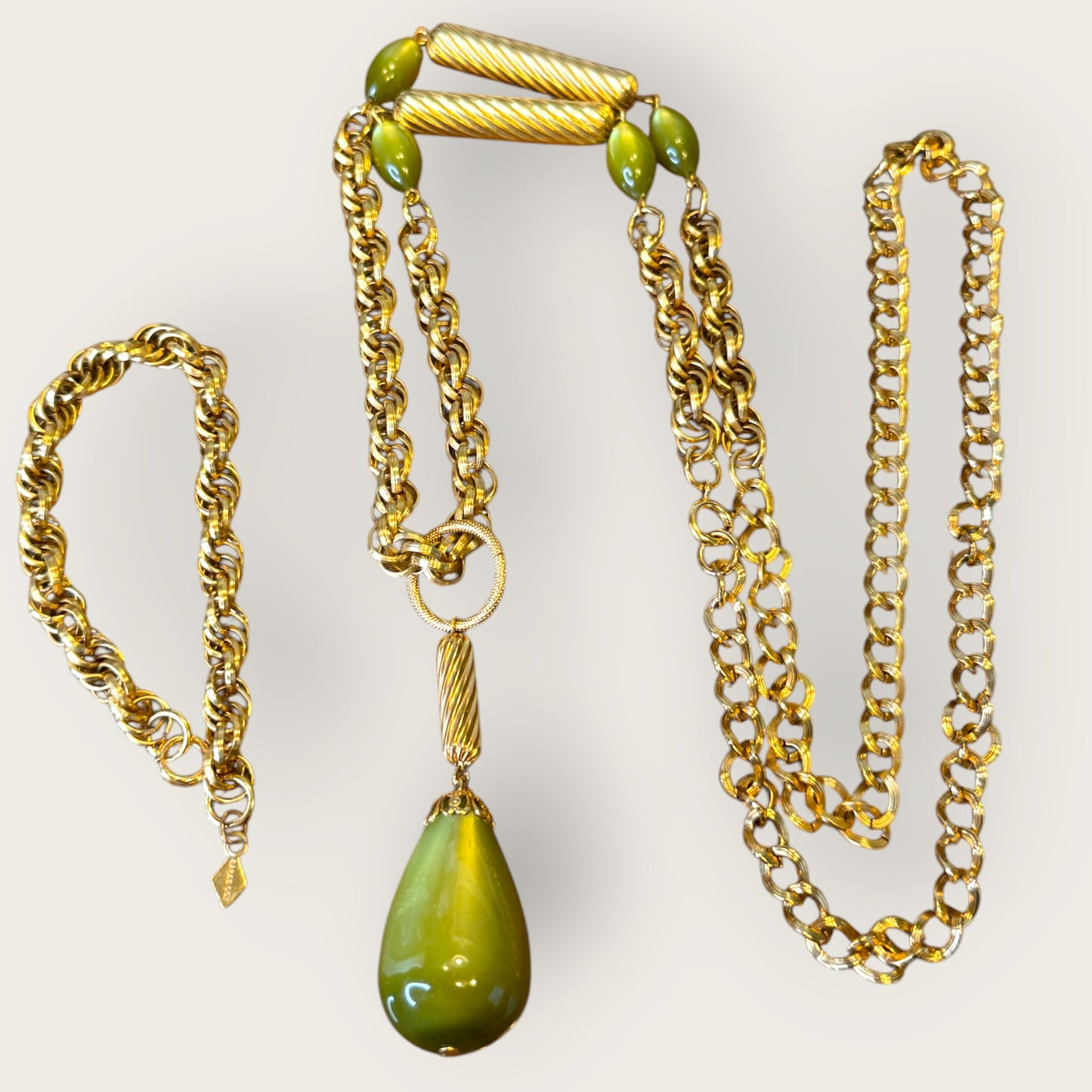 Vintage Sarah Coventry “Galaxy” Necklace & Bracelet Set – Gold Tone with Avocado Lucite Drop, Original Box, 1960s