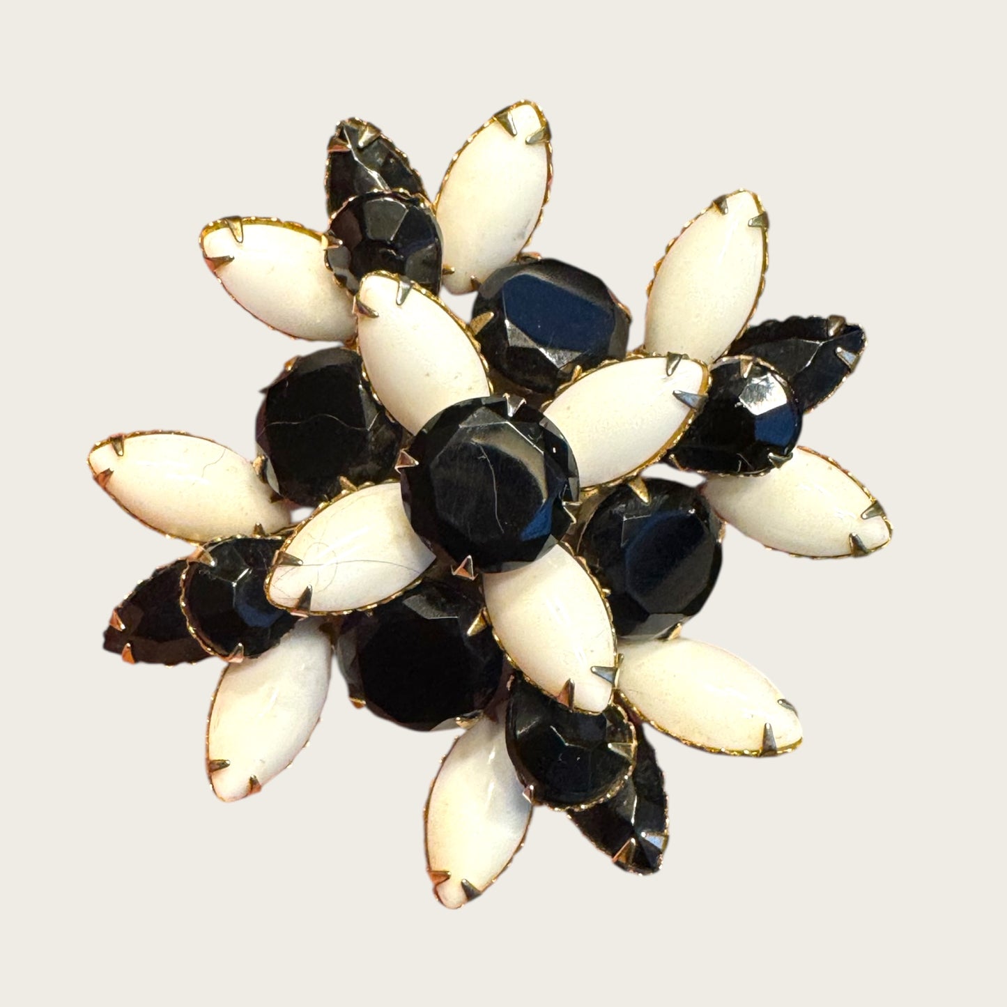 Vintage Black & White Layered Floral Brooch – Riveted Construction, Prong-Set Stones