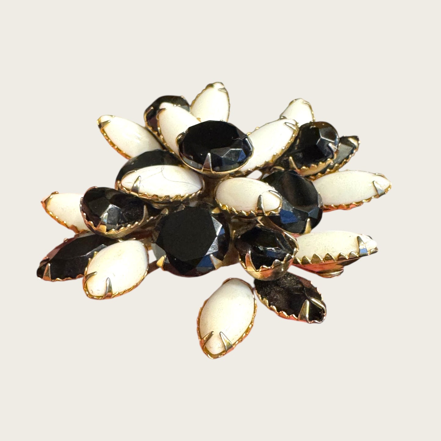 Vintage Black & White Layered Floral Brooch – Riveted Construction, Prong-Set Stones