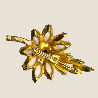 Vintage Watermelon Rivoli & White Marquis Floral Brooch – Mid-Century Radiant Bloom