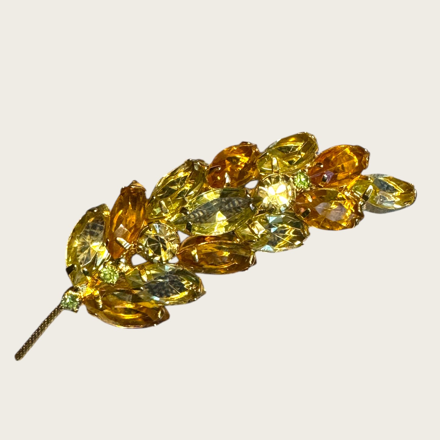 Vintage Pale Yellow & Topaz Navette Leaf Brooch – Open-Back Rhinestones, Gold-Tone Stem