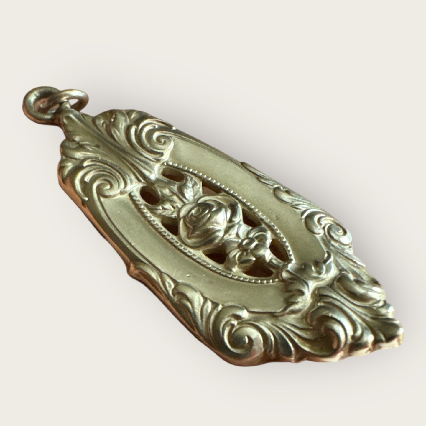 Art Nouveau Sterling Rose & Acanthus Pierced Pendant – Antique Watson & Newell Sterling (c.1900–1915)