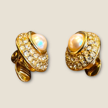 Vintage Monet Pearl & Crystal Pavé Clip-On Earrings – 1980s Gold-Tone Spiral Luxe