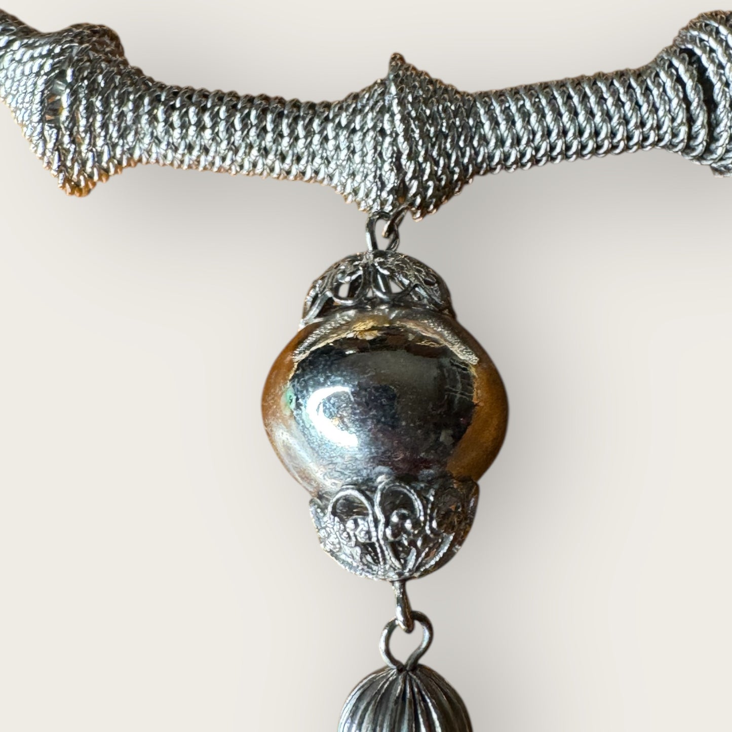 Vintage Silver Mesh Sculptural Choker Necklace with Ornate Tassel – Avant-Garde Statement Collar