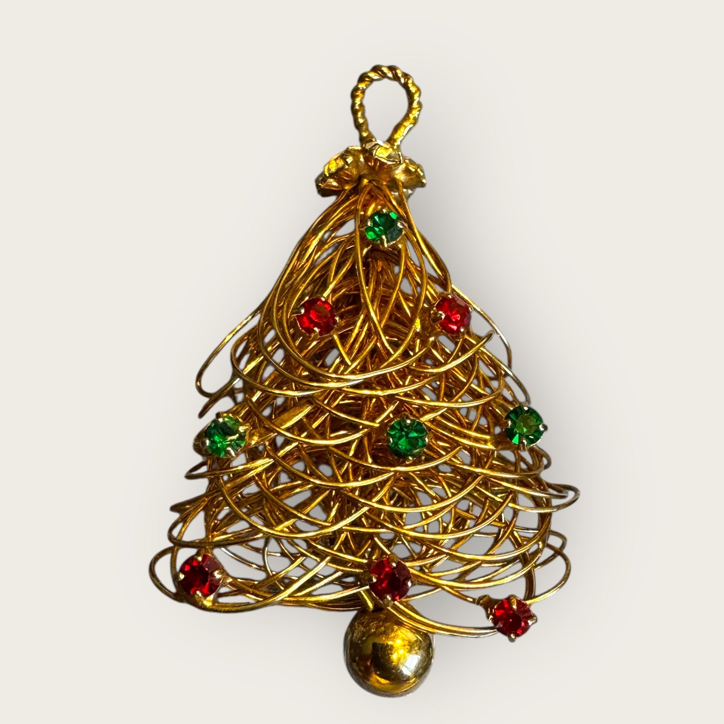 Vintage Wire-Wrapped Christmas Tree Brooch – Gold-Tone with Red & Green Rhinestones