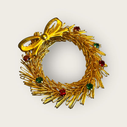 Vintage Wire-Wrapped Christmas Tree Brooch – Gold-Tone with Red & Green Rhinestones