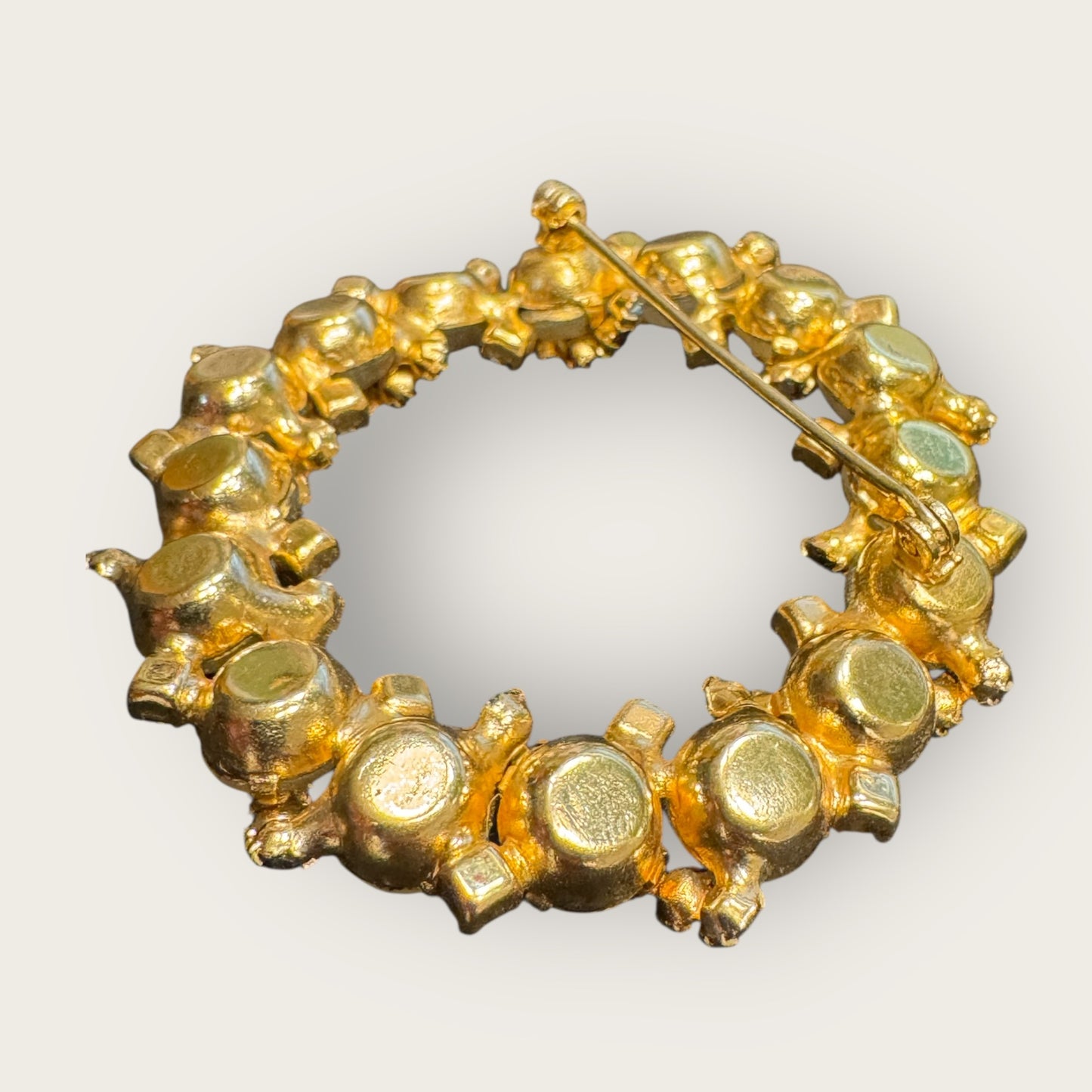Vintage Frosted Cabochon & Aurora Borealis Wreath Brooch – Gold-Tone, Mid-Century Glamour