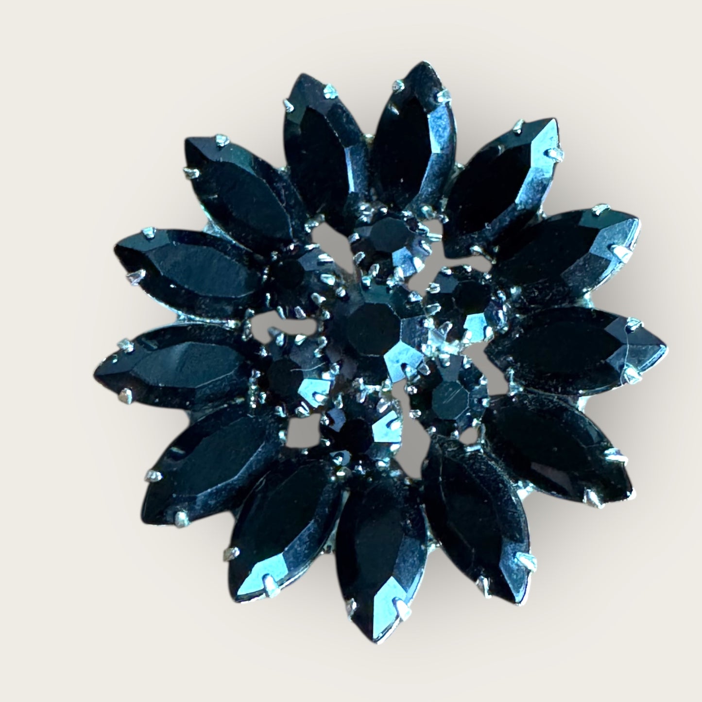 Vintage Silver-Tone Black Floral Daisy Brooch – Bold Mid-Century Statement Pin with Flared Petals, Sculptural Design & Classic Black Center | 1960s–1970s