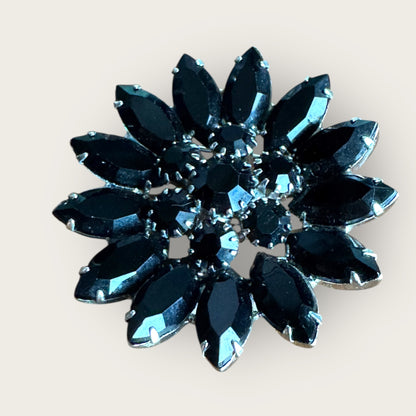 Vintage Silver-Tone Black Floral Daisy Brooch – Bold Mid-Century Statement Pin with Flared Petals, Sculptural Design & Classic Black Center | 1960s–1970s