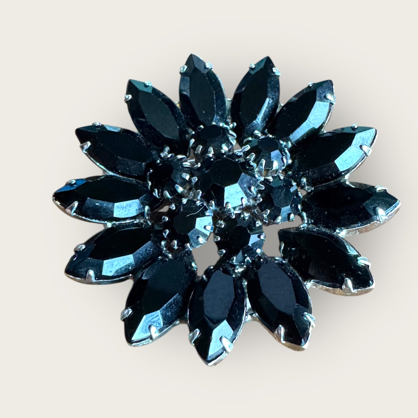 Vintage Silver-Tone Black Floral Daisy Brooch – Bold Mid-Century Statement Pin with Flared Petals, Sculptural Design & Classic Black Center | 1960s–1970s