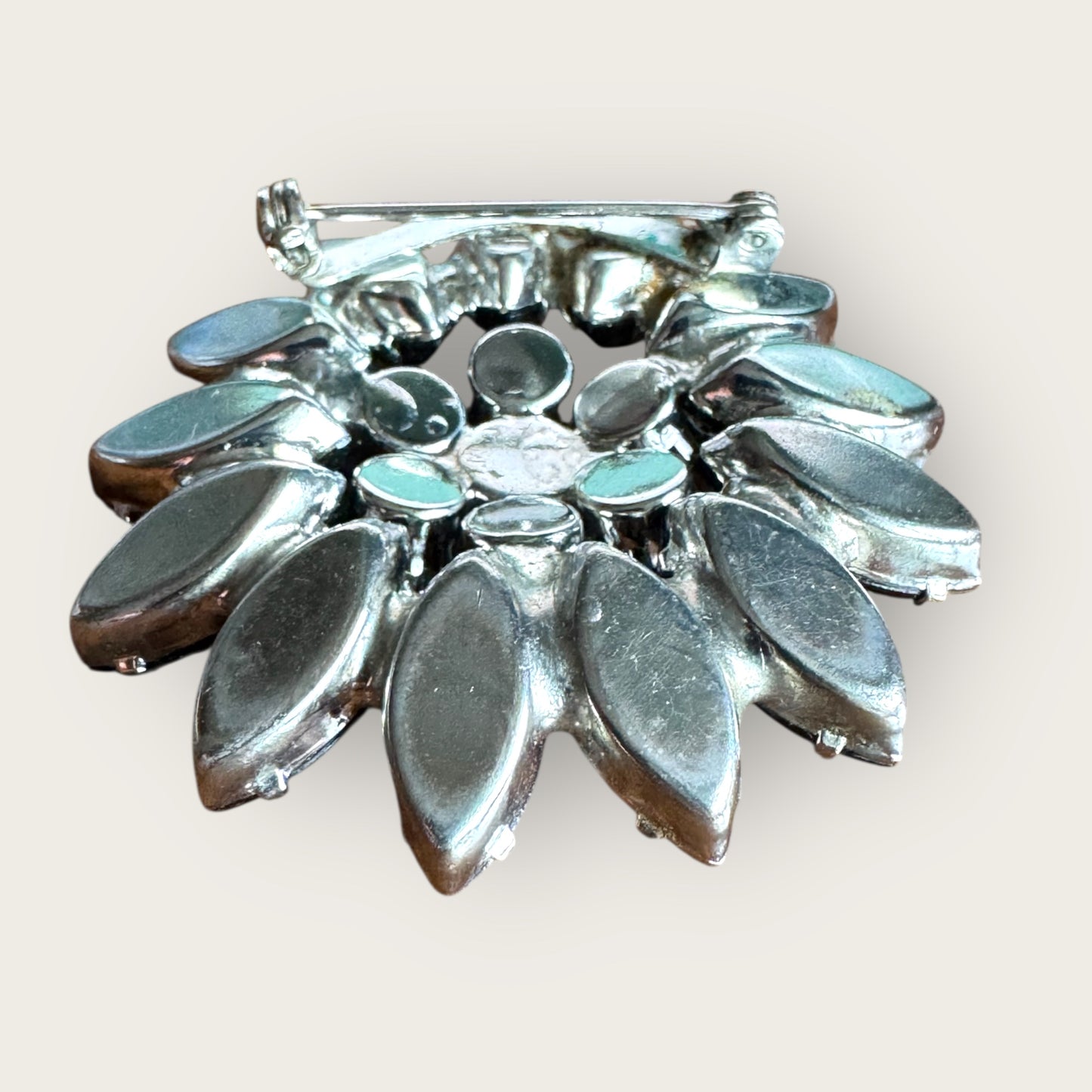 Vintage Silver-Tone Black Floral Daisy Brooch – Bold Mid-Century Statement Pin with Flared Petals, Sculptural Design & Classic Black Center | 1960s–1970s