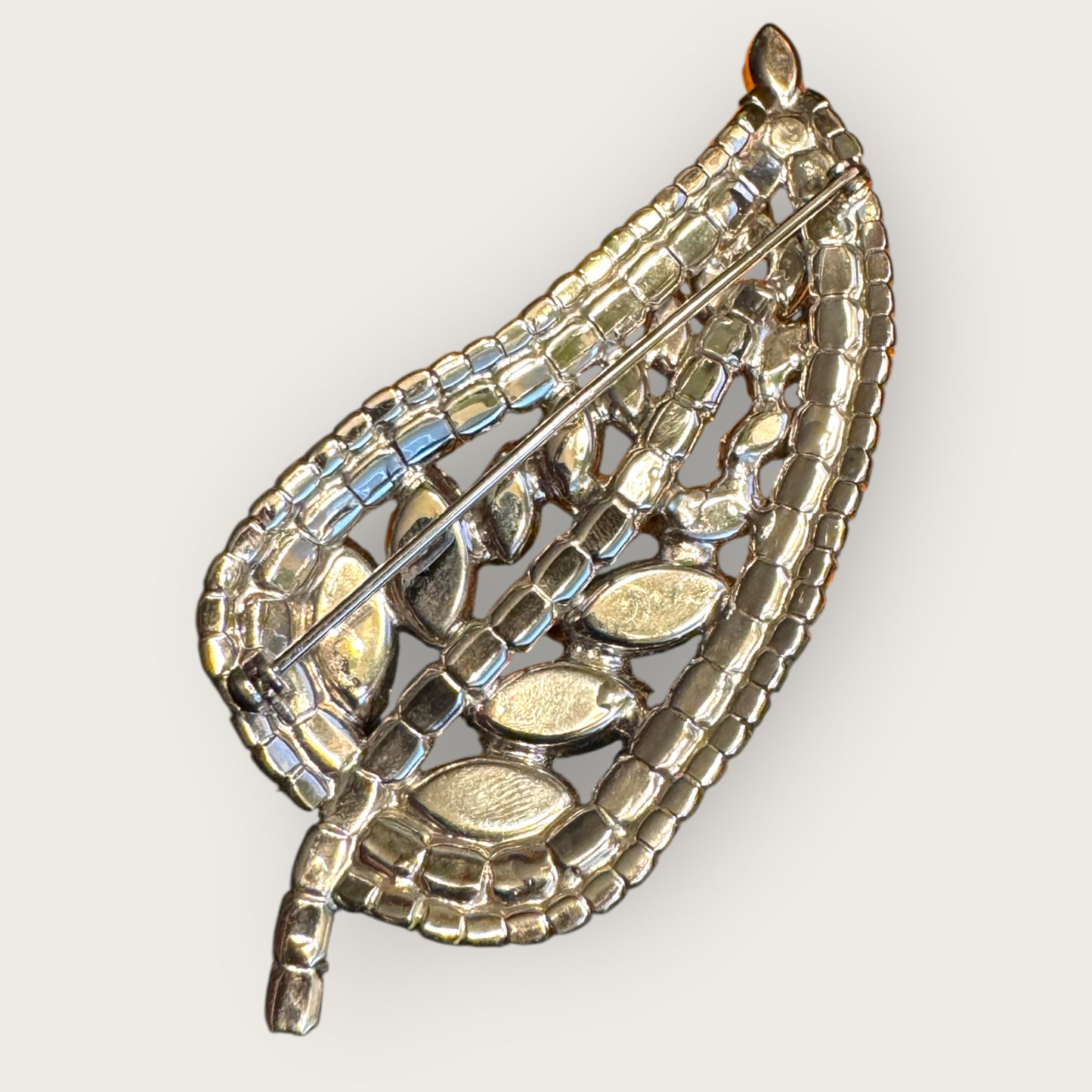 Vintage Clear Rhinestone Paisley–Pear Leaf Brooch – Dramatic Mid-Century Silvertone Statement Pin with Marquis & Round Stones