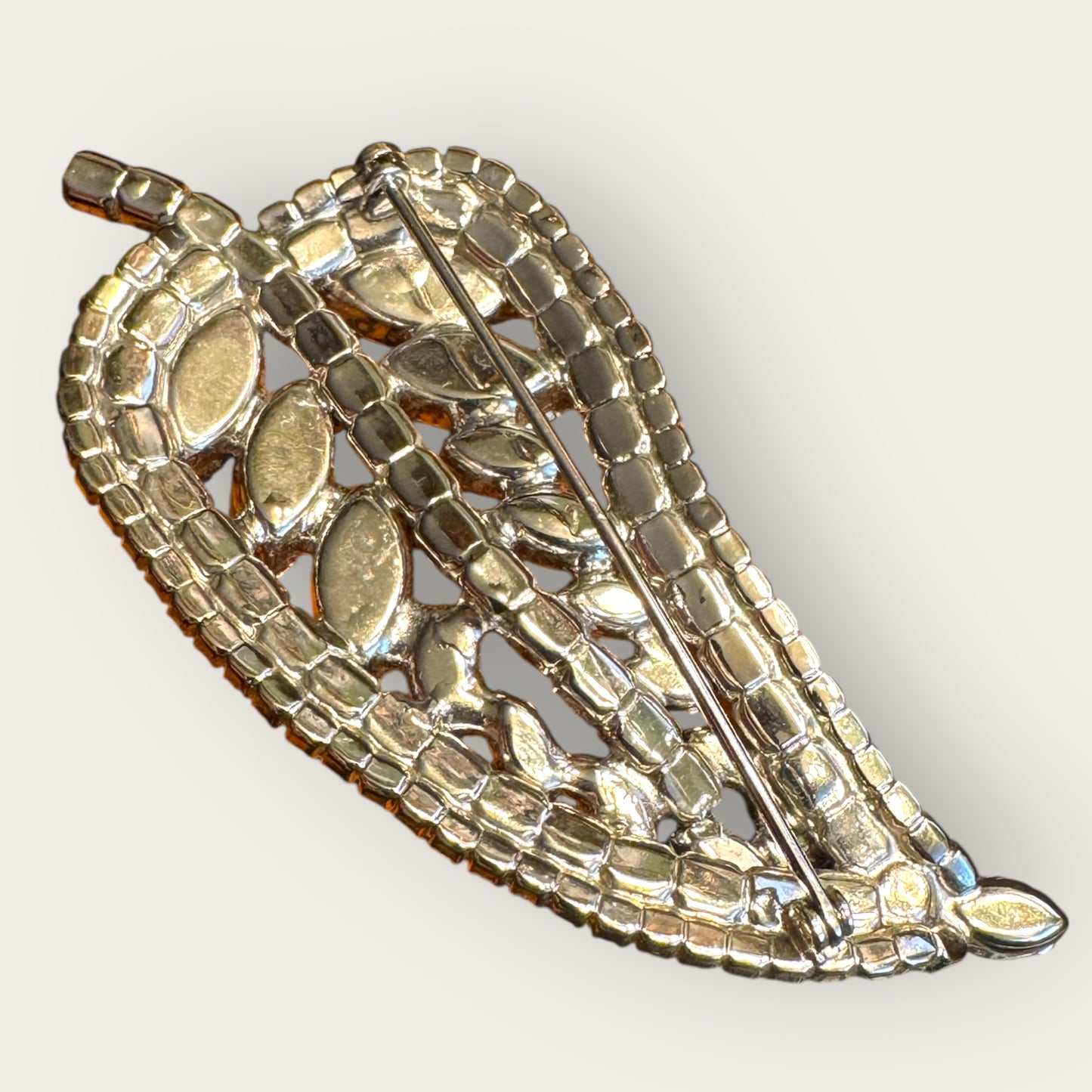 Vintage Clear Rhinestone Paisley–Pear Leaf Brooch – Dramatic Mid-Century Silvertone Statement Pin with Marquis & Round Stones