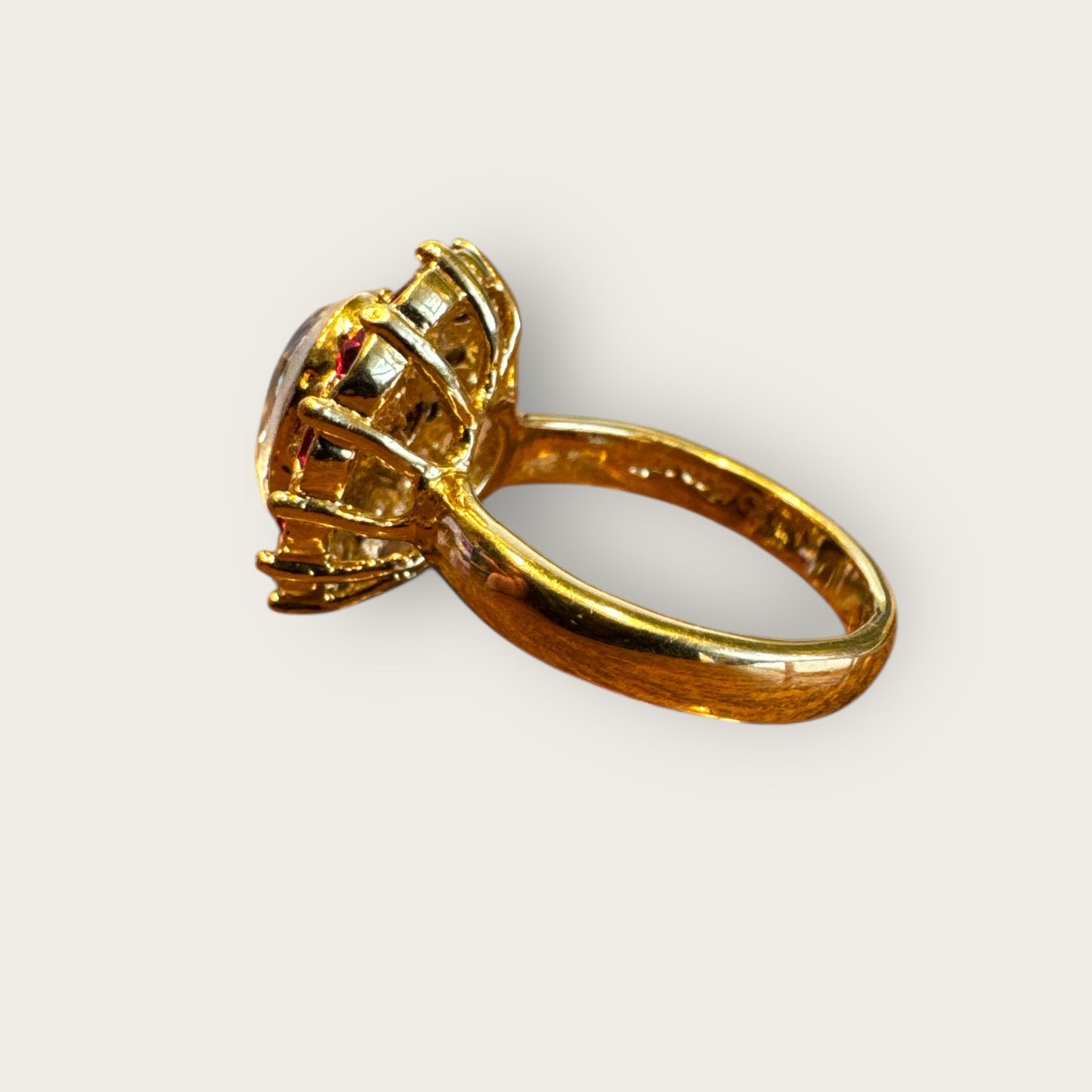 Vintage Monet Cocktail Ring – Pear Crystal & Ruby Glass Halo, Gold Tone, Size 6, 1960s–1970s