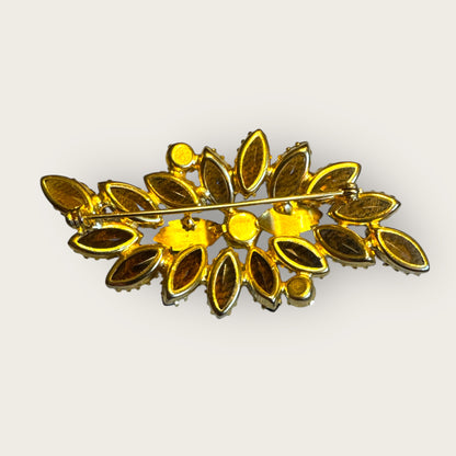 Vintage Root Beer & Aurora Borealis Navette Leaf Brooch – Mid-Century Dog-Tooth Prong Rhinestone Pin