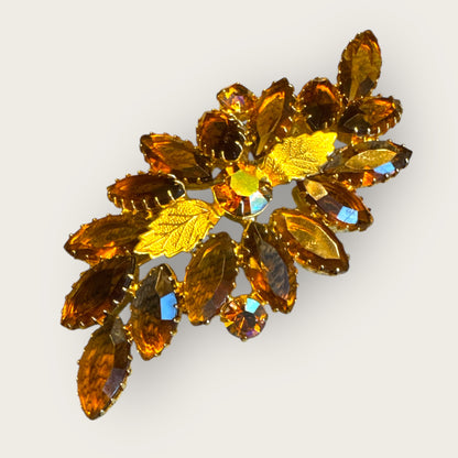 Vintage Root Beer & Aurora Borealis Navette Leaf Brooch – Mid-Century Dog-Tooth Prong Rhinestone Pin