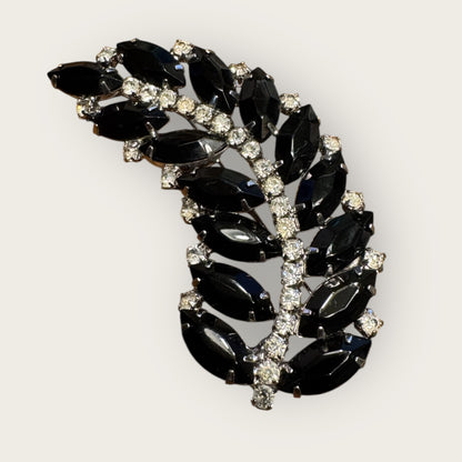 Mid-Century Jet Black Navette Leaf Rhinestone Brooch – Silver-Tone Curved Spray Pin