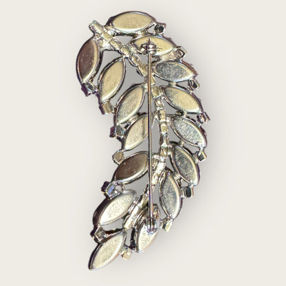 Mid-Century Jet Black Navette Leaf Rhinestone Brooch – Silver-Tone Curved Spray Pin