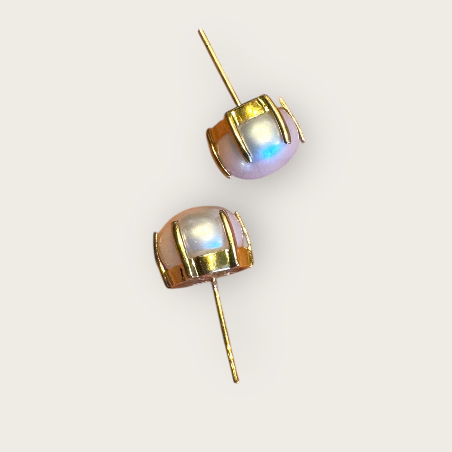 Vintage 10K Gold Natural Pearl Stud Earrings – 9mm
