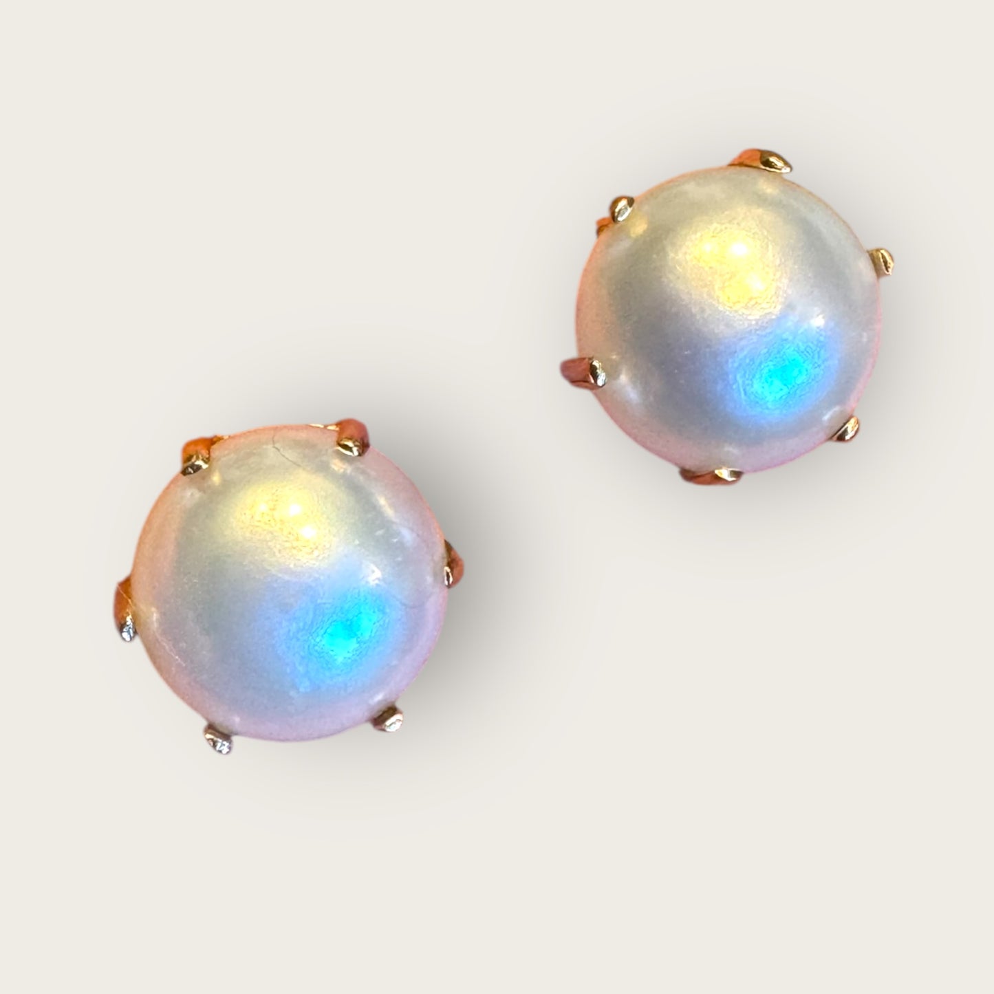 Vintage 10K Gold Natural Pearl Stud Earrings – 9mm