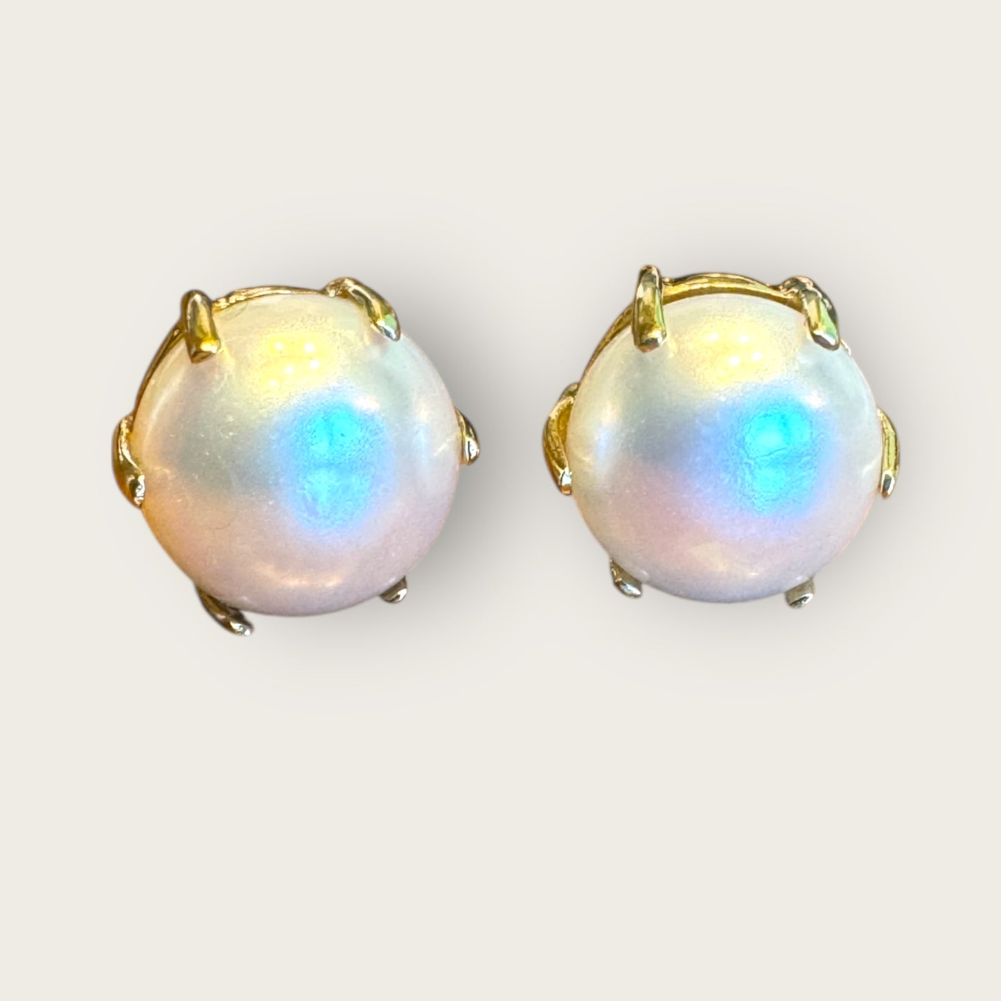 Vintage 10K Gold Natural Pearl Stud Earrings – 9mm