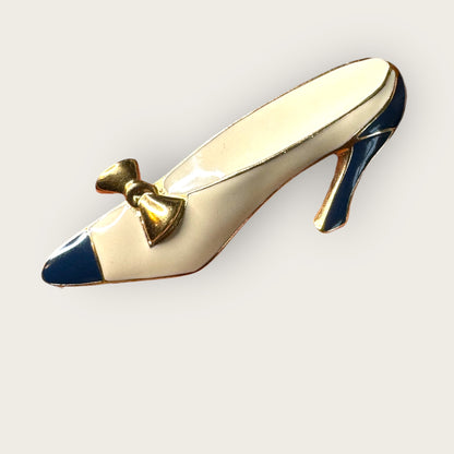 Vintage Trifari Cream & Navy Enamel High-Heel Shoe Brooch – Signed