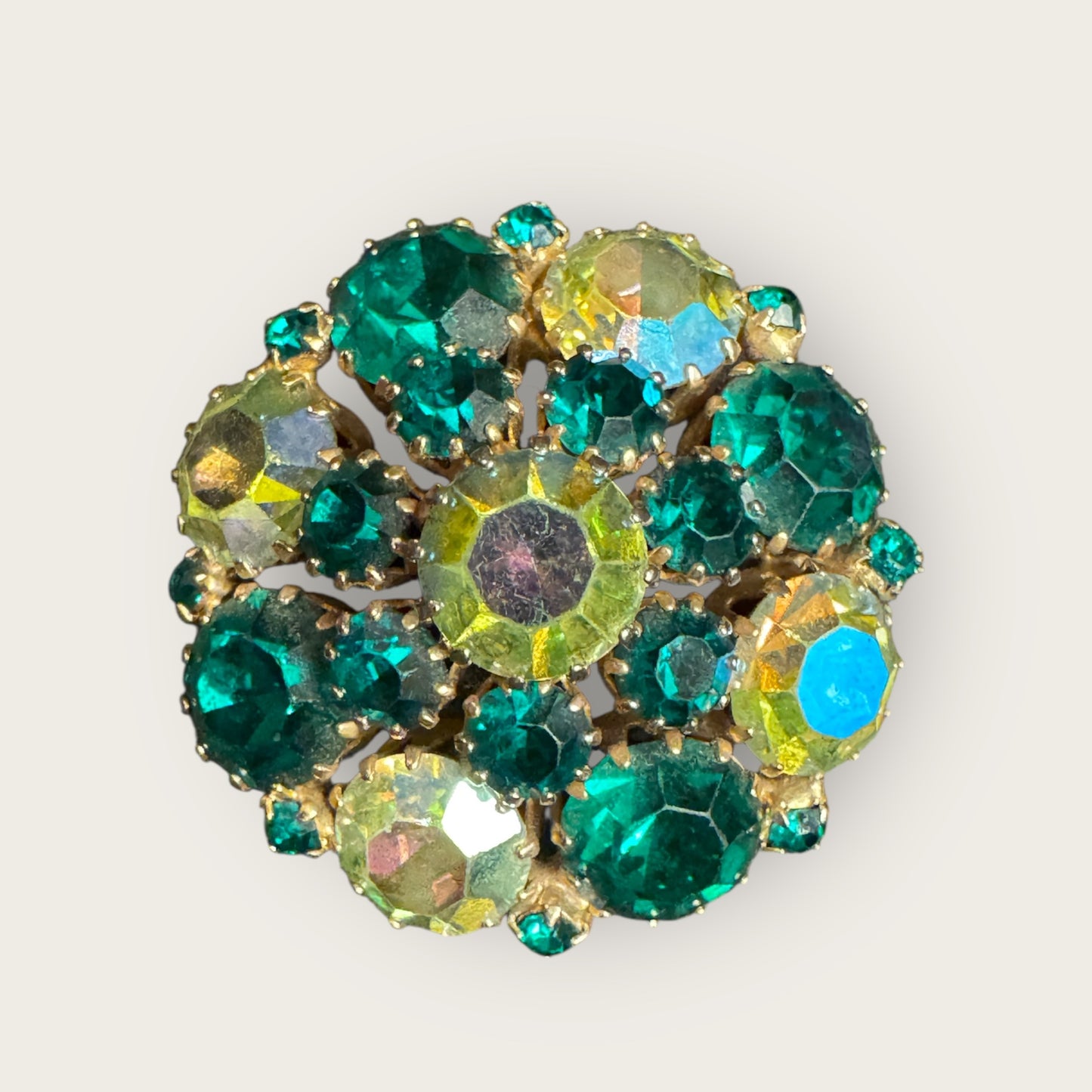 Vintage Weiss Domed Rhinestone Brooch – Emerald & AB Crystal Cluster