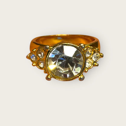 Vintage Monet Crystal Solitaire Cocktail Ring – Size 6.5 – Radiant Mid-Century Glamour