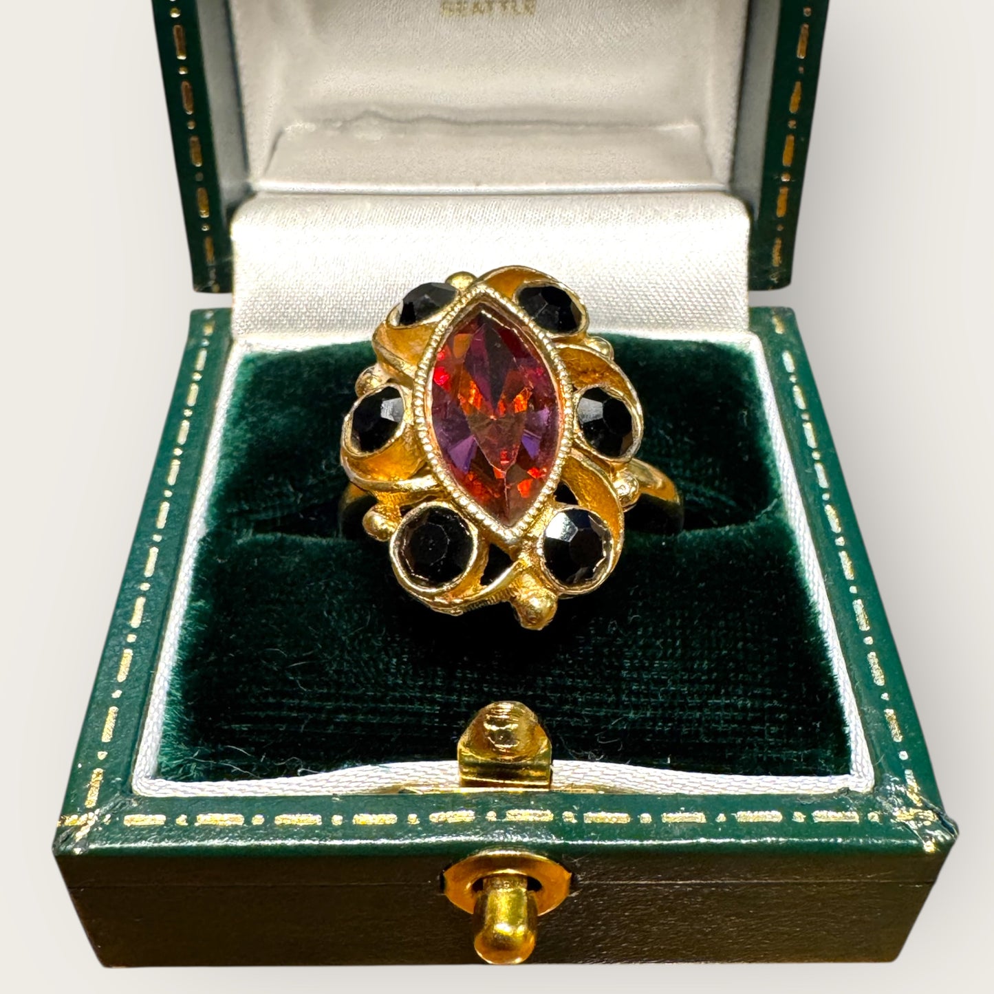 Vintage Sarah Coventry Gold-Tone Garnet Glass & Jet Glass Statement Ring – Adjustable – Art Deco Revival