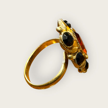 Vintage Sarah Coventry Gold-Tone Garnet Glass & Jet Glass Statement Ring – Adjustable – Art Deco Revival