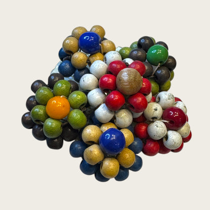 Antique 1930s Wooden Bead Floral Brooch – Hand-Woven Folk Art on Early Plastic Plate (Unsigned)Antique 1930s Wooden Bead Floral Brooch – Hand-Woven Folk Art on Early Plastic Plate (Unsigned)