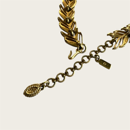 Vintage Monet Brushed Gold Leaf-Link Articulated Choker Necklace