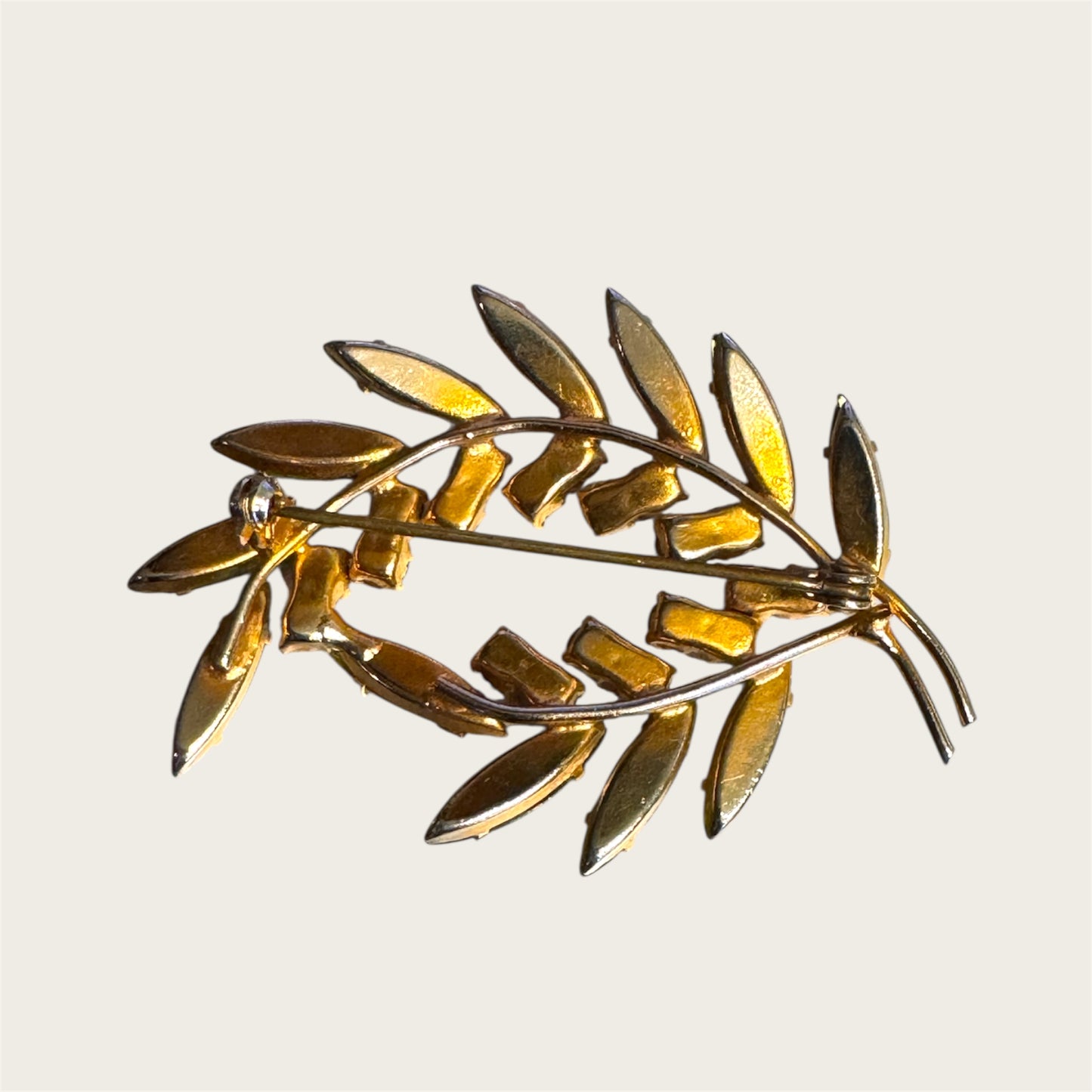 Vintage Avocado Marquise & Root-Beer Rhinestone Leaf Brooch