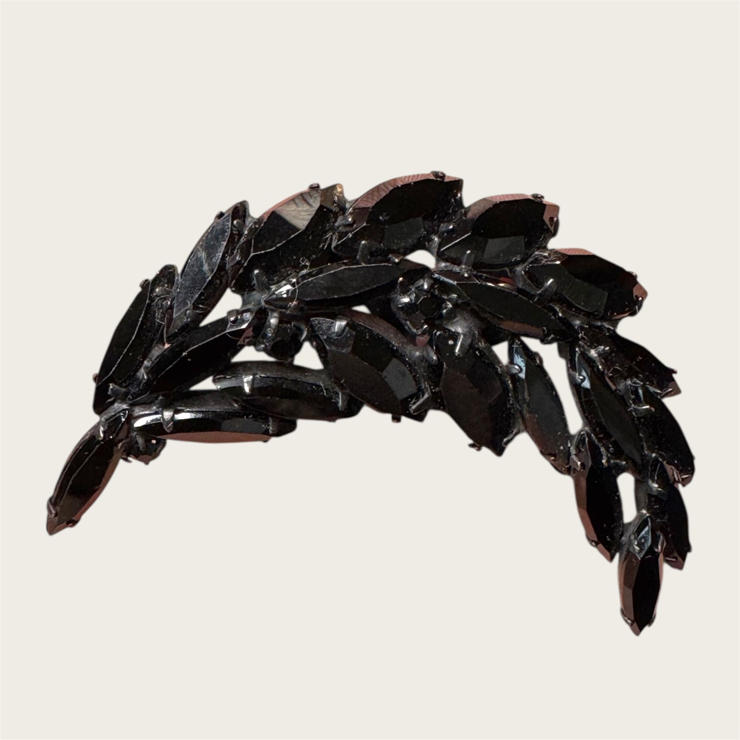Vintage Japanned Black Marquise Leaf Brooch – Black Glass & Smoky Accents
