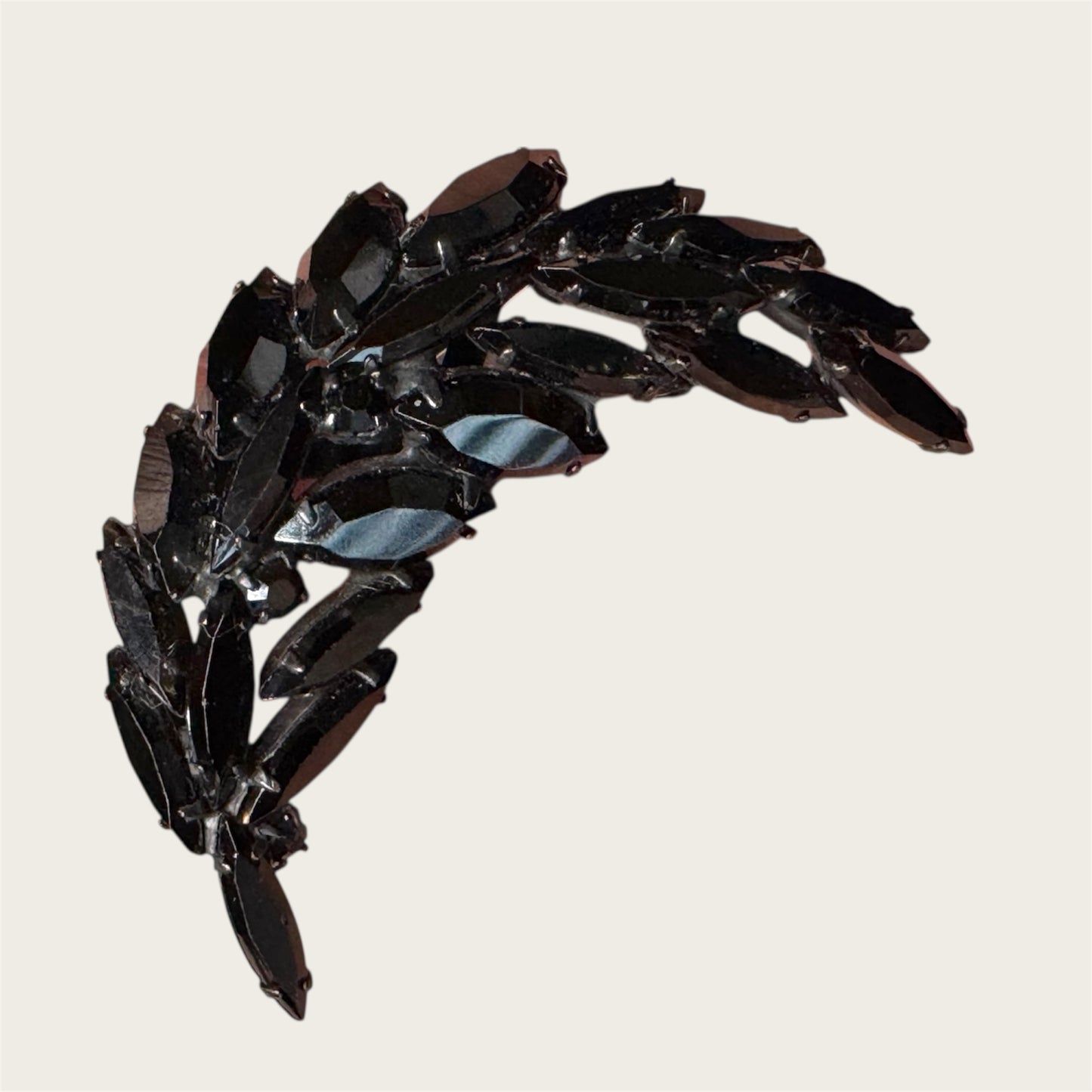 Vintage Japanned Black Marquise Leaf Brooch – Black Glass & Smoky Accents