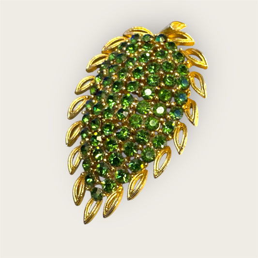 Vintage Lisner Gold Tone Green Rhinestone Leaf Brooch – Peridot Crystal Mid-Century Statement Pin