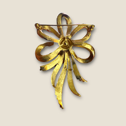 Vintage Monet Gold-Tone Ribbon Statement Brooch – Sculptural Textured Bow Pin