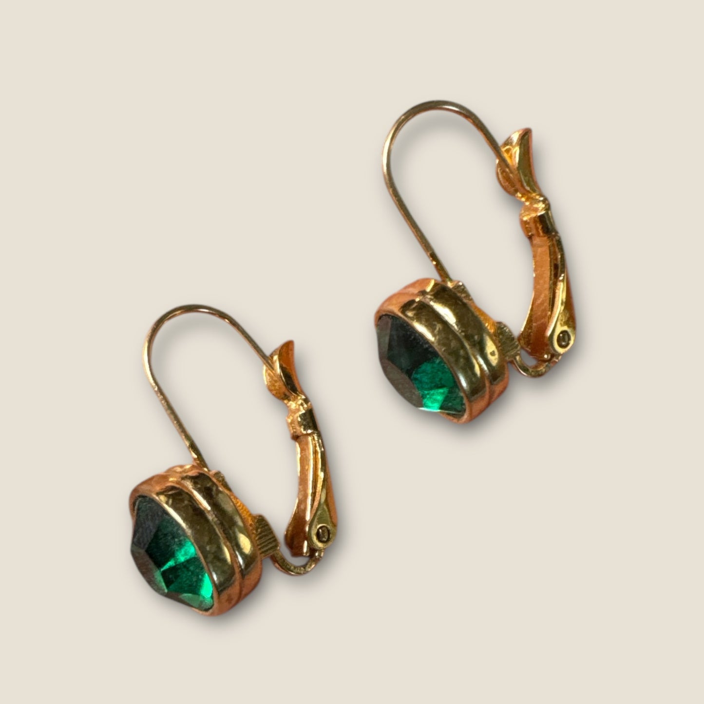 Vintage Swarovski Emerald Green Bezel-Set Crystal Leverback Earrings