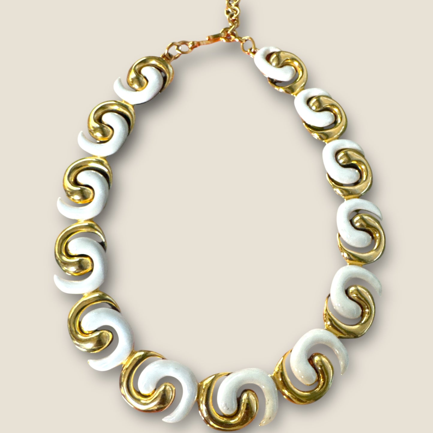 Vintage Monet Cream Enamel Sculptural Swirl Necklace – Gold-Tone Articulated Choker (Signed Monet)