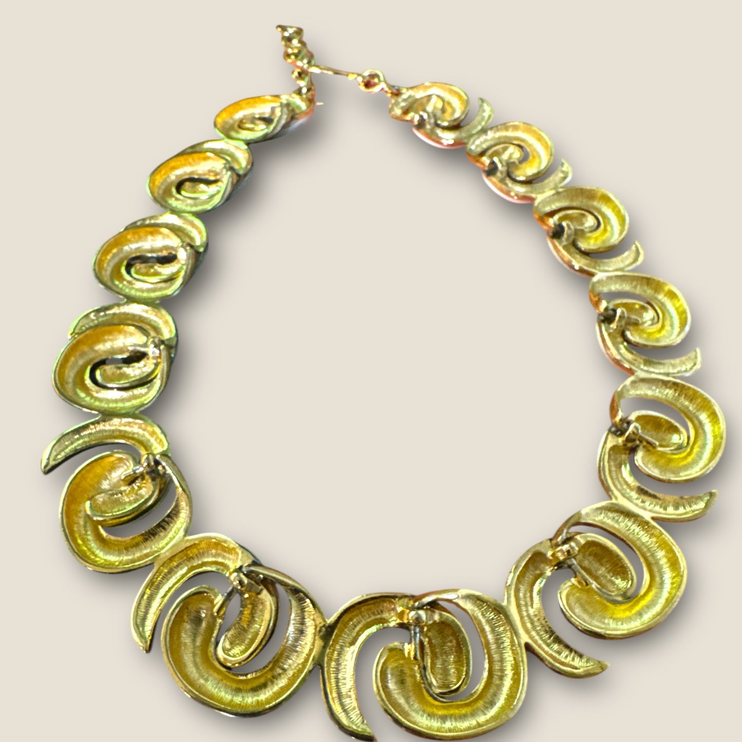 Vintage Monet Cream Enamel Sculptural Swirl Necklace – Gold-Tone Articulated Choker (Signed Monet)