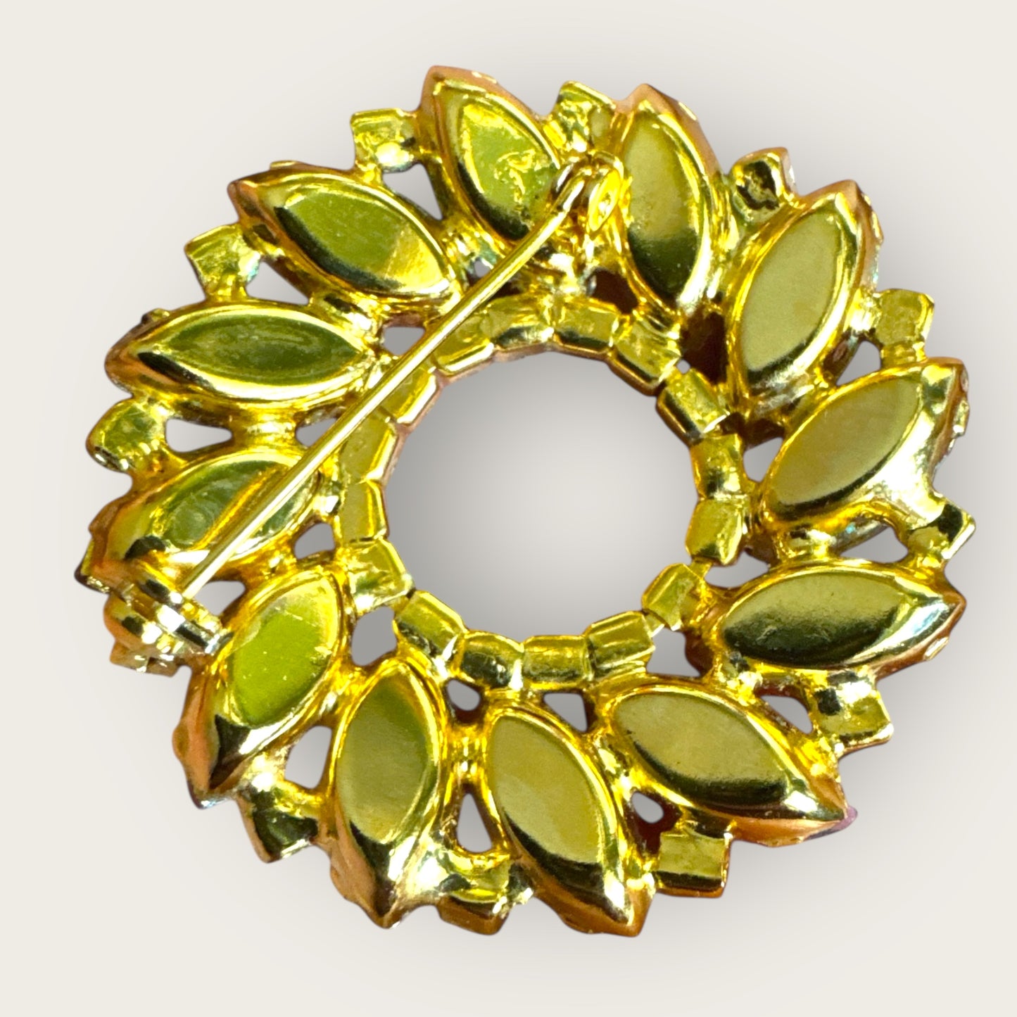 Vintage Pink Givré Navette Wreath Brooch with Clear Rhinestones