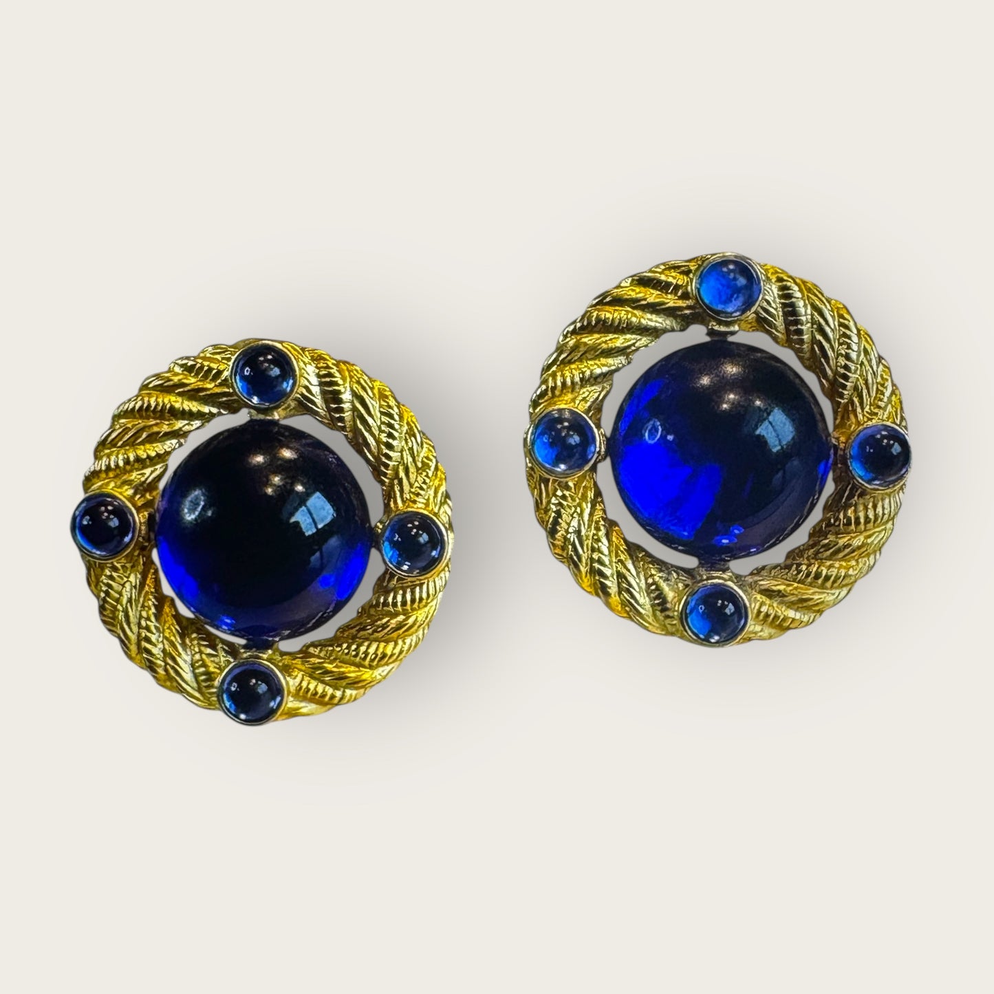 Vintage Park Lane Blue Lucite Clip-On Earrings – Braided Gold-Tone Statement | 1980s