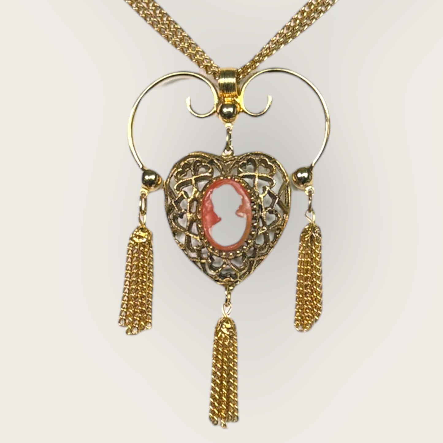 Judy Lee Cameo Heart Tassel Necklace & Clip-On Earring Set – Gold Tone Signed Vintage