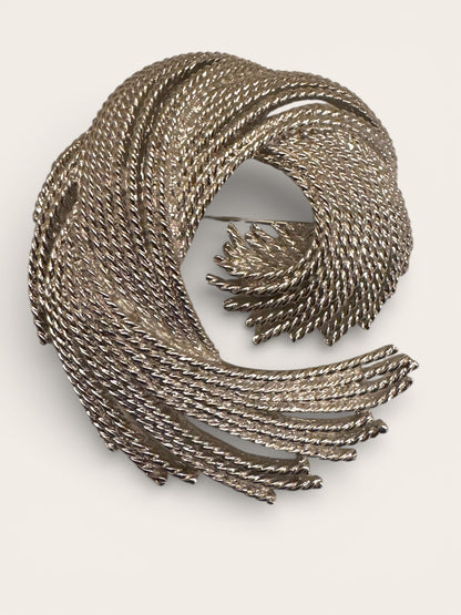 Vintage Monet Sculptural Swirl Brooch – Silver Tone Statement Pin