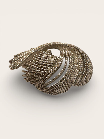 Vintage Monet Sculptural Swirl Brooch – Silver Tone Statement Pin