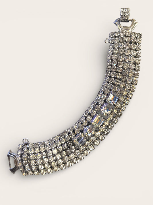 Vintage Weiss Rhinestone Statement Bracelet – Wide Silver Tone Brilliance