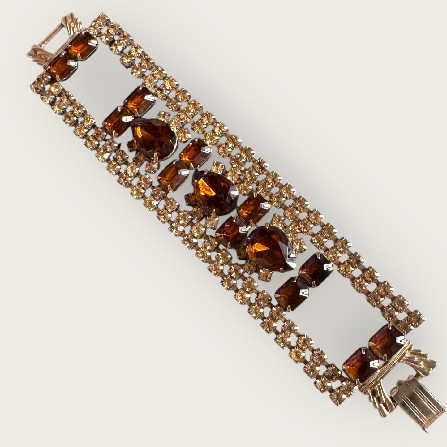 Vintage Root Beer & Smoky Rhinestone Bracelet – Mid-Century Warmth & Elegance