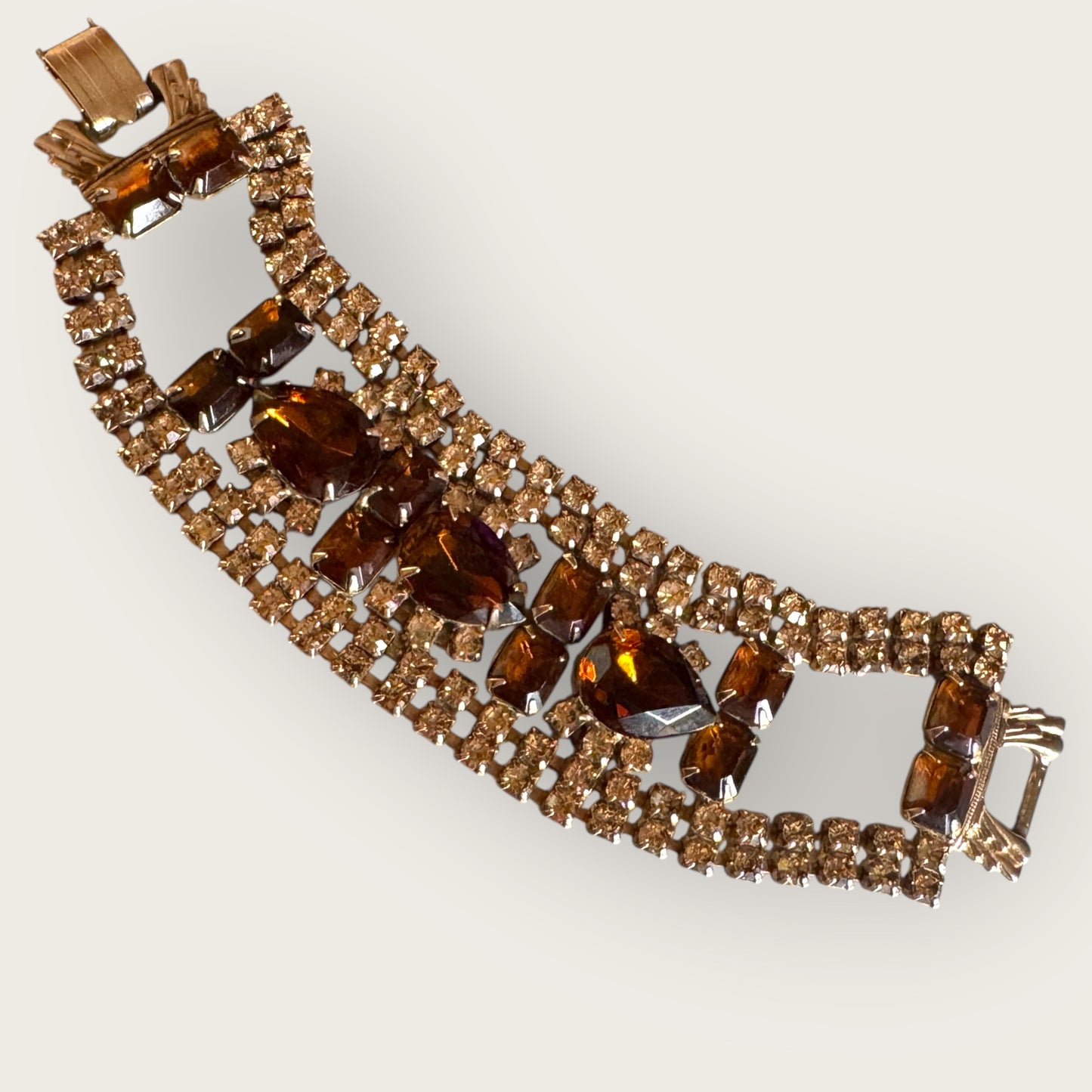 Vintage Root Beer & Smoky Rhinestone Bracelet – Mid-Century Warmth & Elegance
